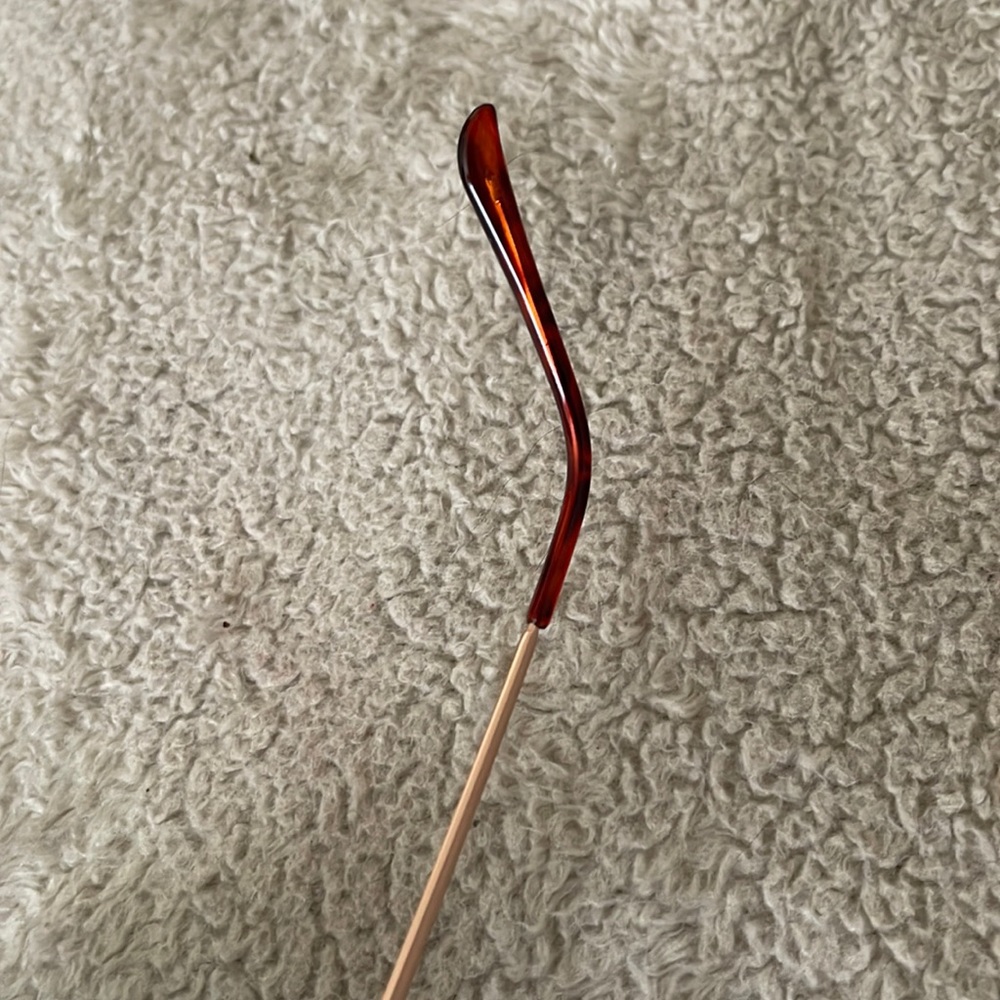 NWT aviator sunglasses - Picture 4 of 6